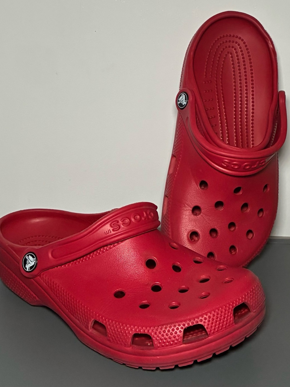 CROCS Kids' Classic Clog in Bright Red W5 M7